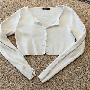 brandy melville button down cropped long sleeve